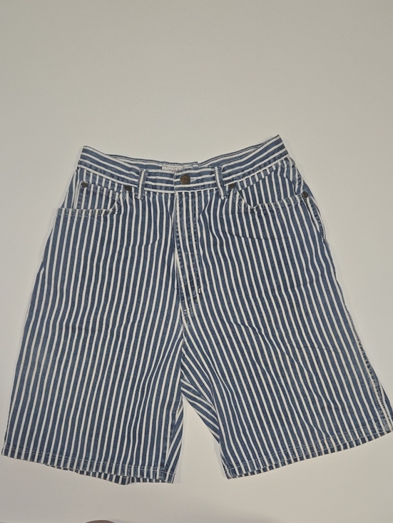 American Weekend Pants - Vintage American Weekend Striped Shorts